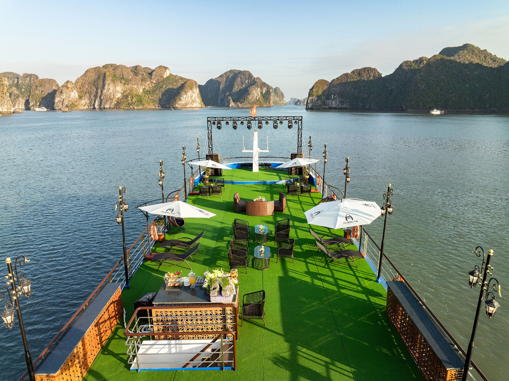 Combo/Tour Thăm Vịnh Hạ Long 7 Tiếng Với Tàu 5 Sao