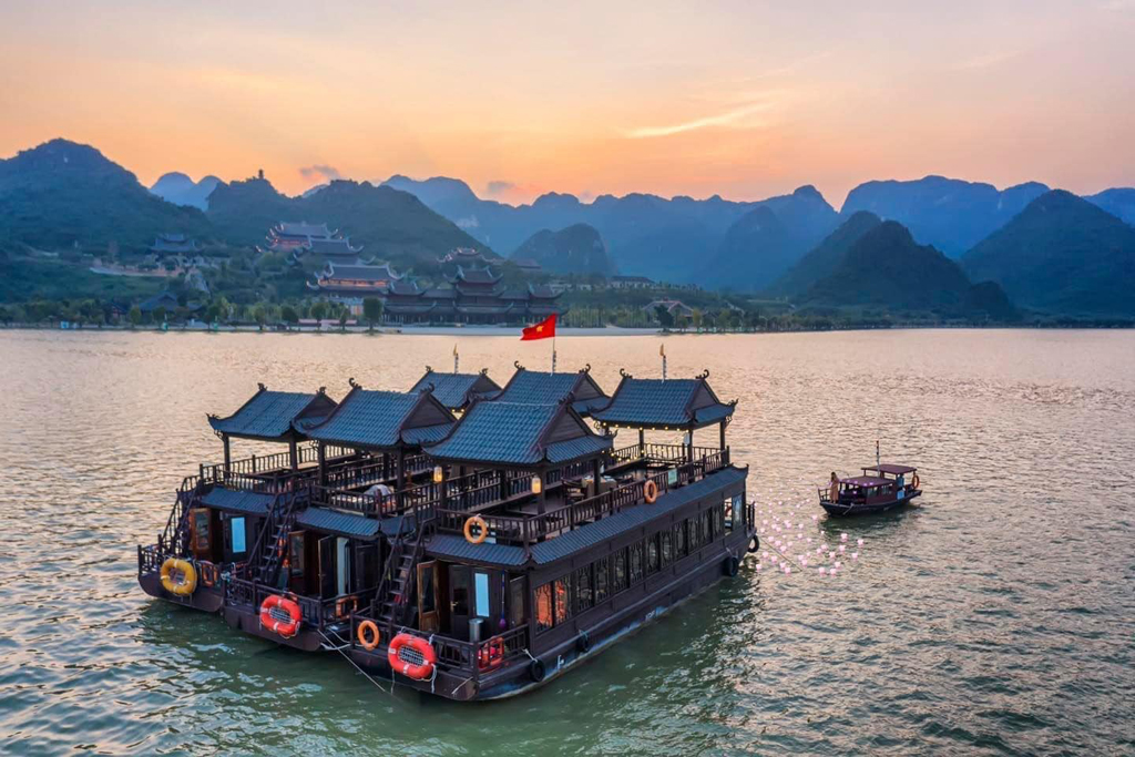 tour tam chúc 1 ngày từ hà nội tour tam chúc 1 ngày từ hà nội